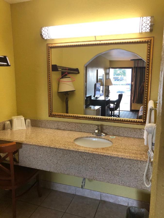 Kings Inn Mexia エクステリア 写真