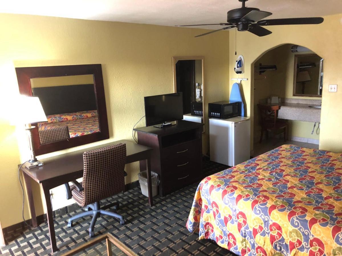 Kings Inn Mexia エクステリア 写真